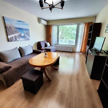 за гости , жк. зорница, бл.36 * Burgas City