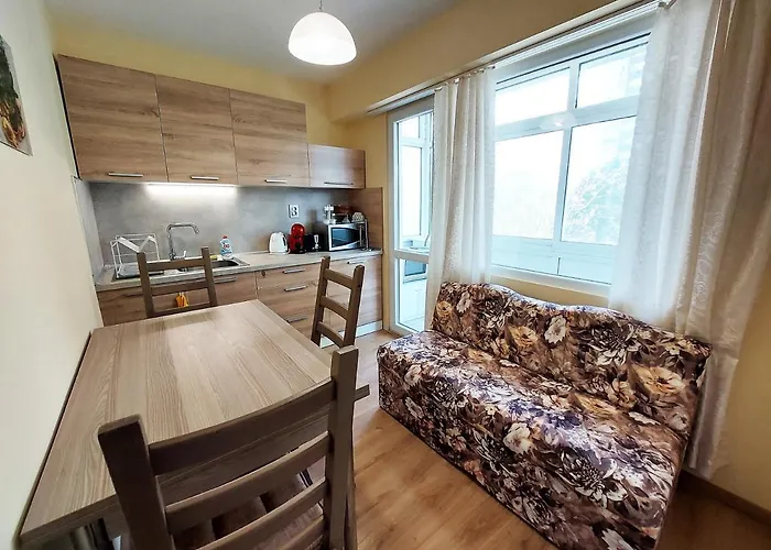 Appartement за гости , жк. зорница, бл.36 Burgas