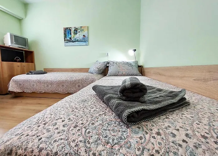 Appartement за гости , жк. зорница, бл.36 *